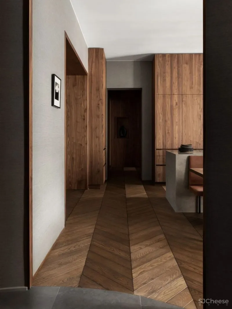 250㎡精致公寓,中世纪现代主义的清晰氛围!