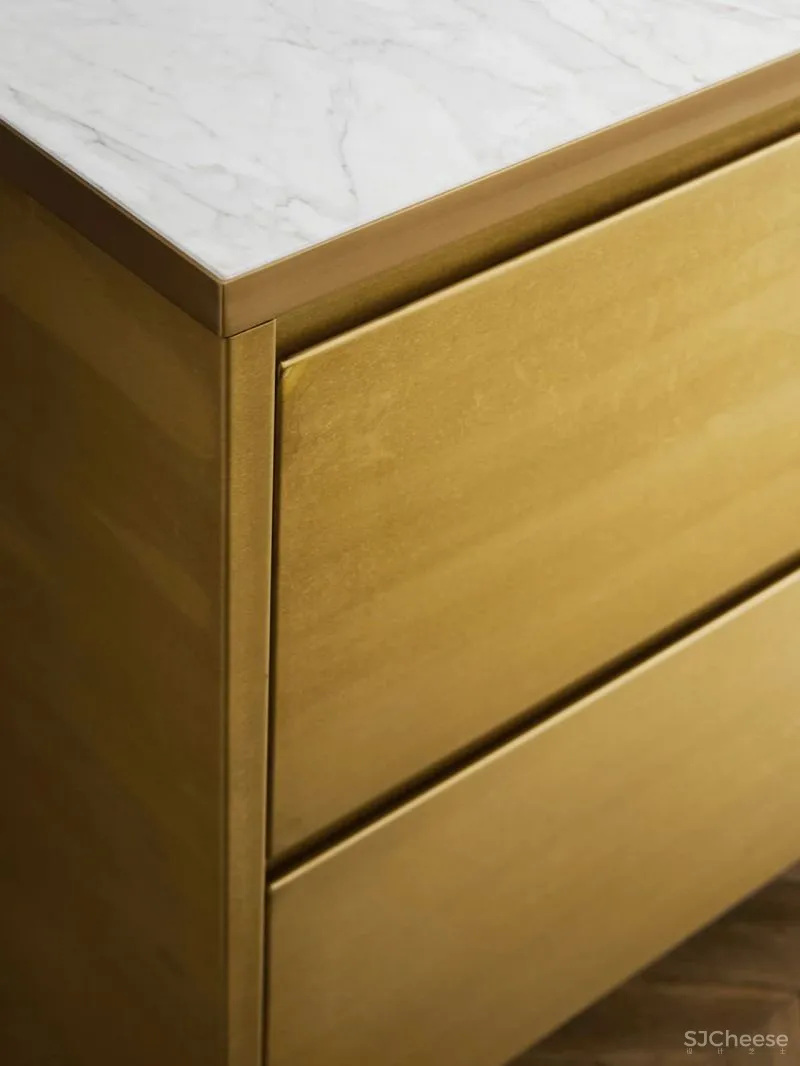 看惯了金碧辉煌的豪宅,怀念这种朴素的简约风