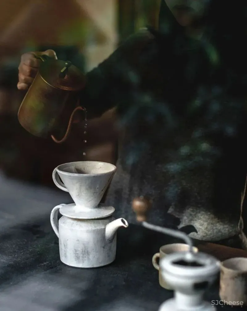 家生万物,万物由心 谢柯作品