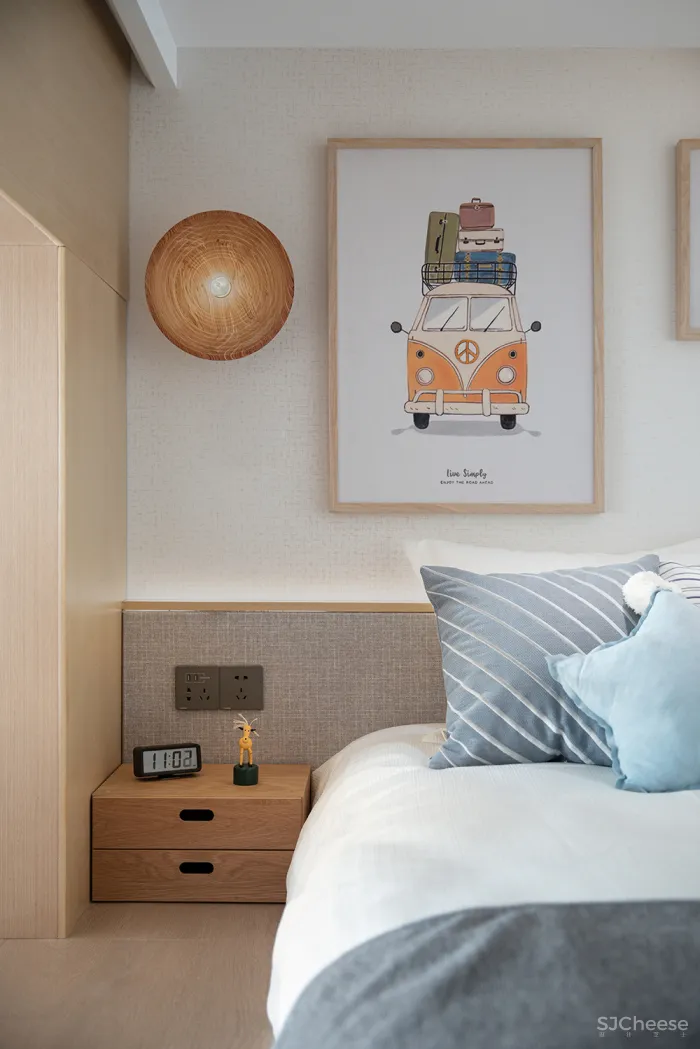 两室一厅的24㎡全能小复式，超越豪宅的舒适生活！