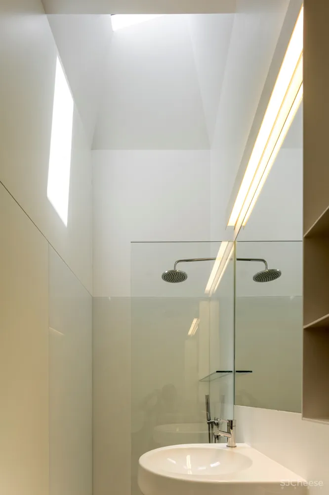 Guesthouse in Lisbon Pedro Domingos Arquitectos