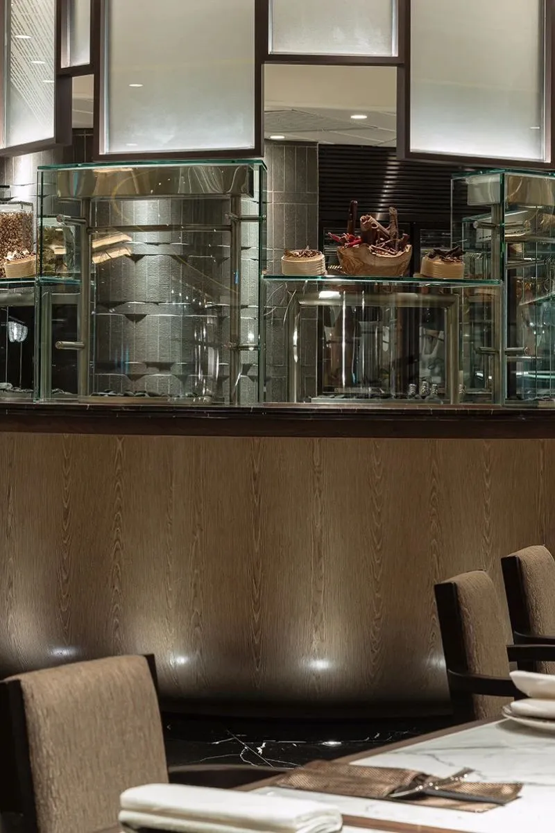 KCA 德坚设计 香港赛马会里的上流百汇宴