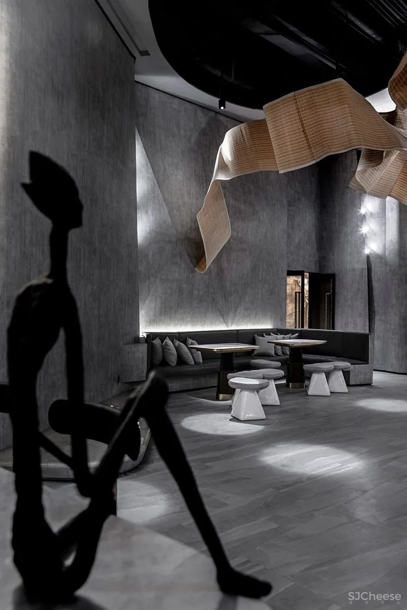 生活和娱乐应该是两面性,打造独特的餐饮体验空间