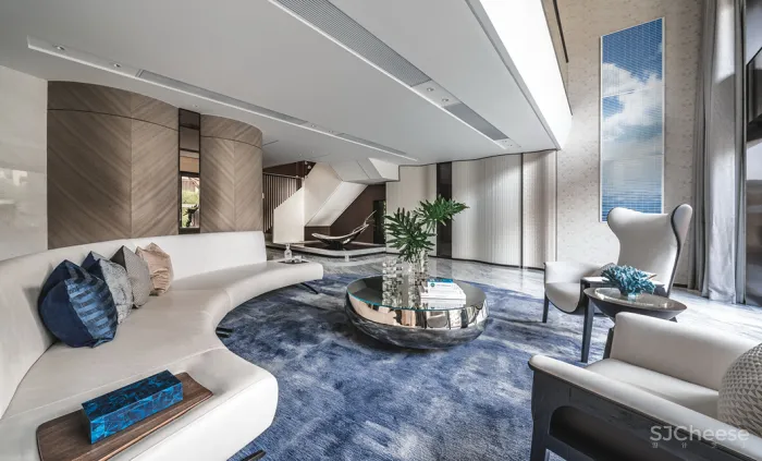 650㎡ 独栋别墅,以水为线 · 与水共生!