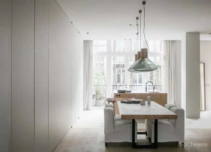 荷兰“Neutral House”的房子欣赏