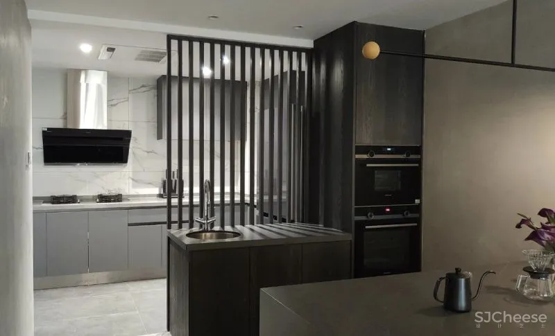 焦糖色 木肌理，有序沉稳的生活基调 璞珥空间设计