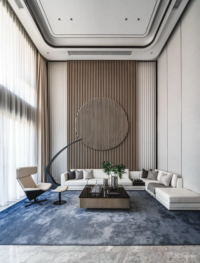 650㎡ 独栋别墅,以水为线 · 与水共生!