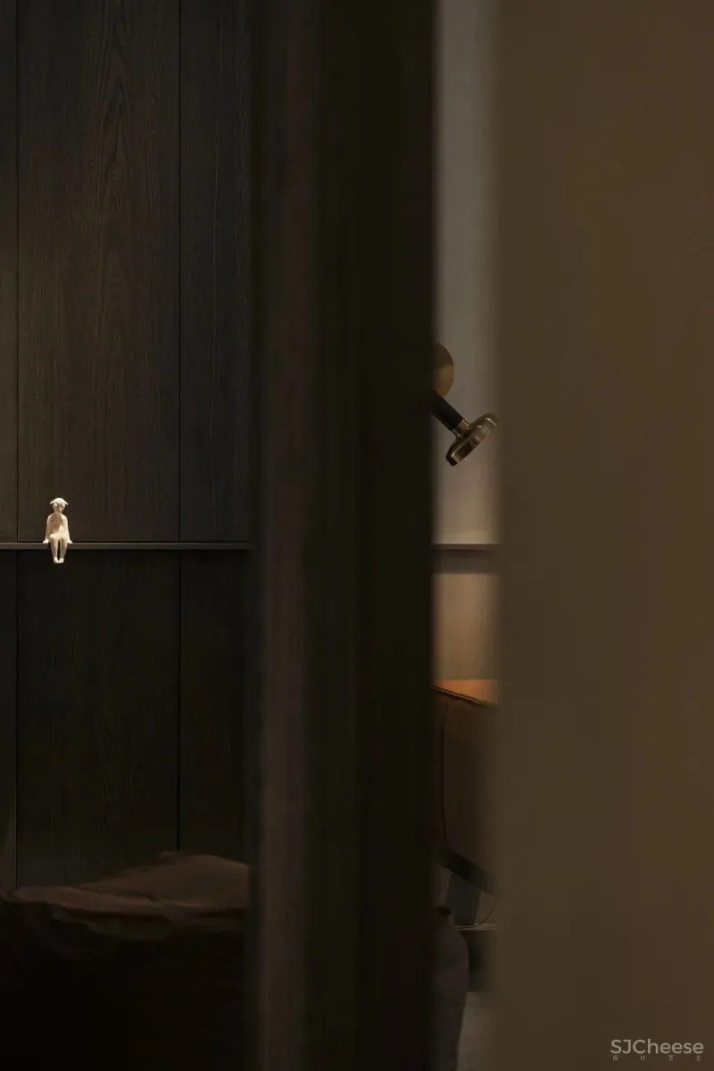 焦糖色 木肌理，有序沉稳的生活基调 璞珥空间设计