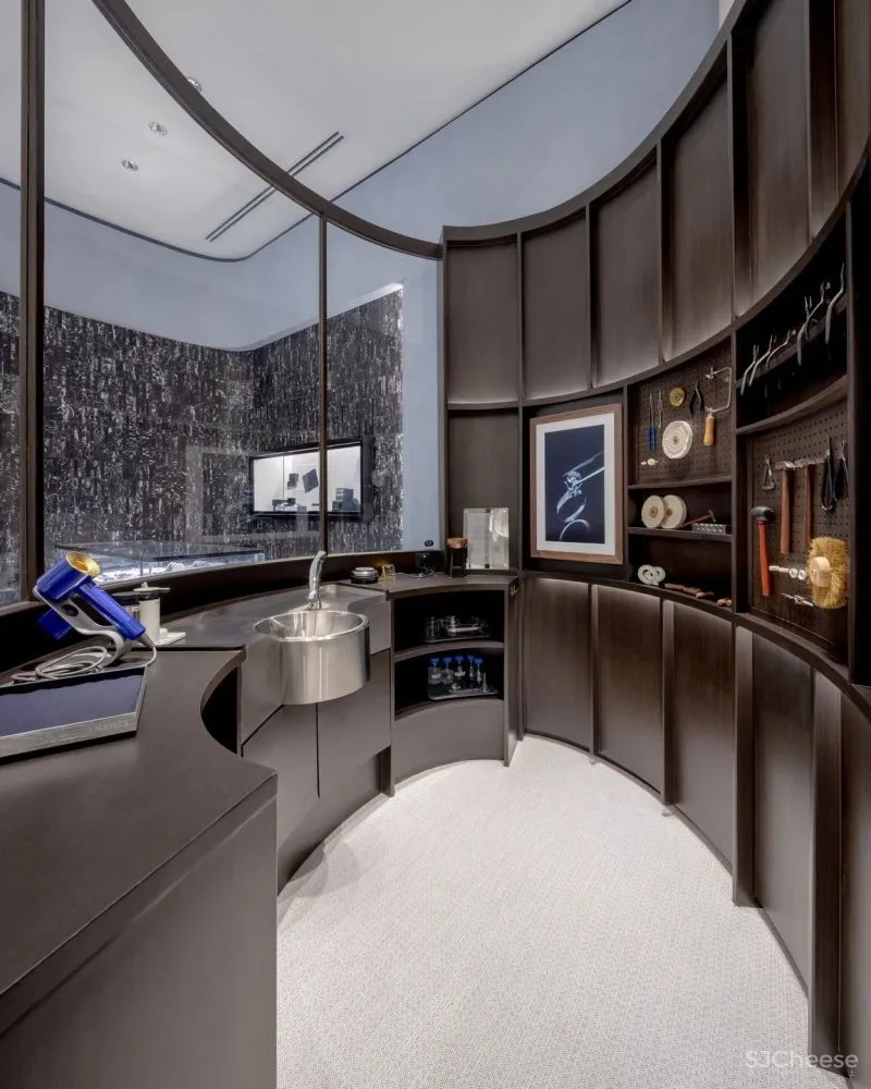 泰国珠宝品牌Ananta Jewelry