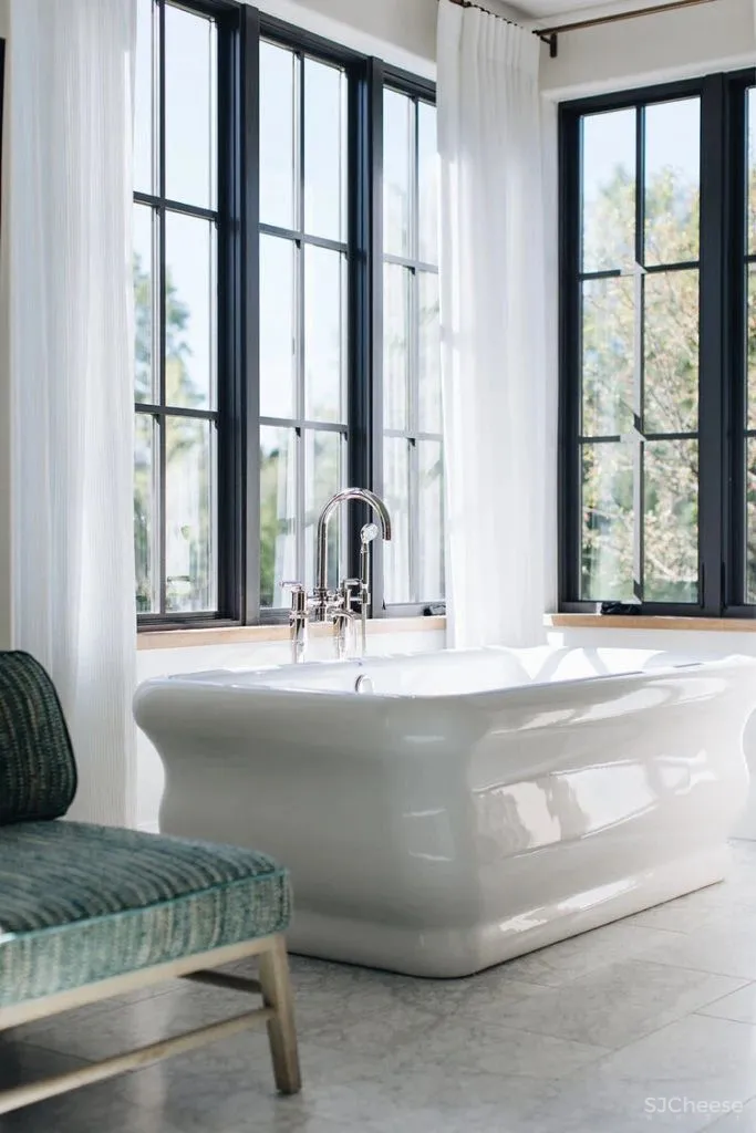 浅色系的舒适,低调优雅的灵感空间