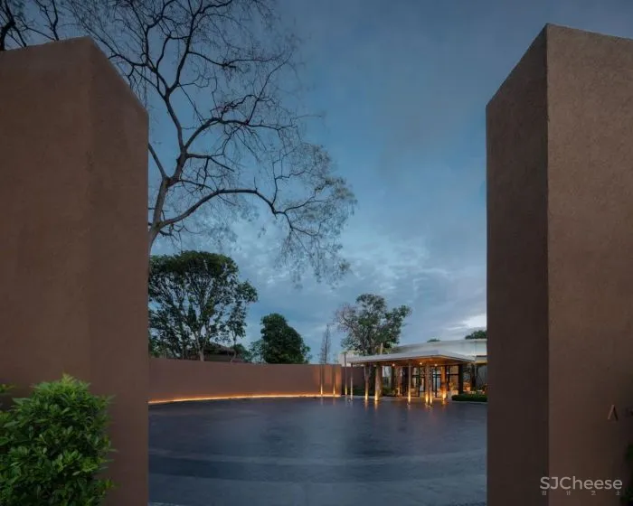 泰国又出极致度假酒店:面朝大海,融于自然!