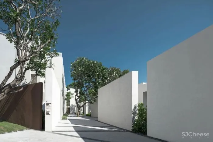 泰国又出极致度假酒店:面朝大海,融于自然!