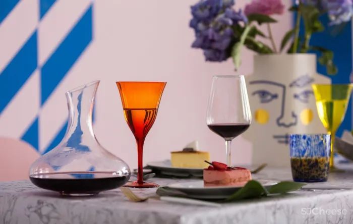 色彩菲斯 双宝设计机构