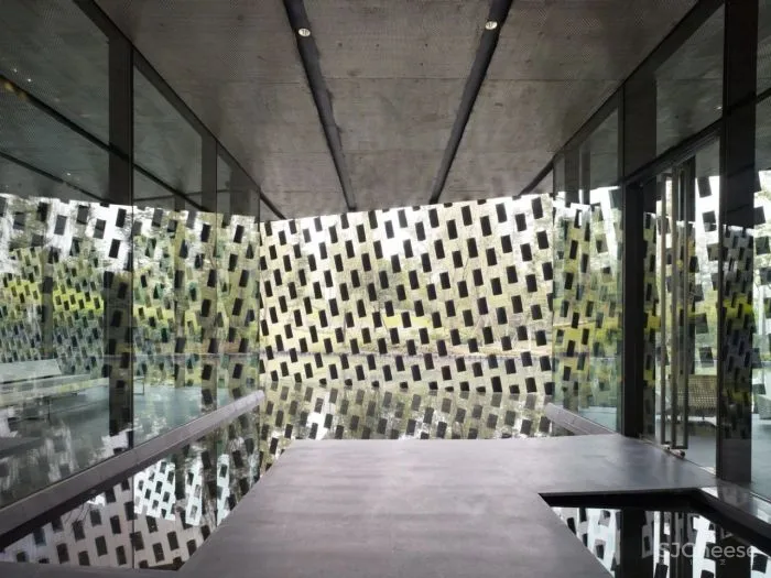 隈研吾新作又把木头玩出新花样!这是要集齐建筑材料的一百种玩法?