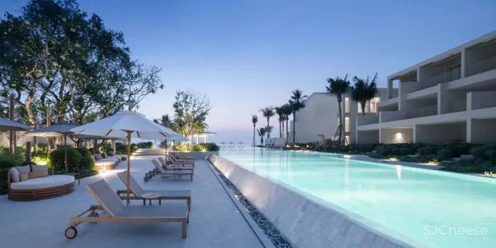 泰国又出极致度假酒店:面朝大海,融于自然!