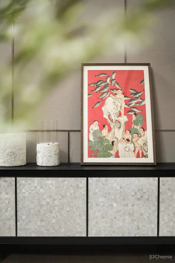 如聿设计:一抹温和的红晕,浸润人心的现代美感!