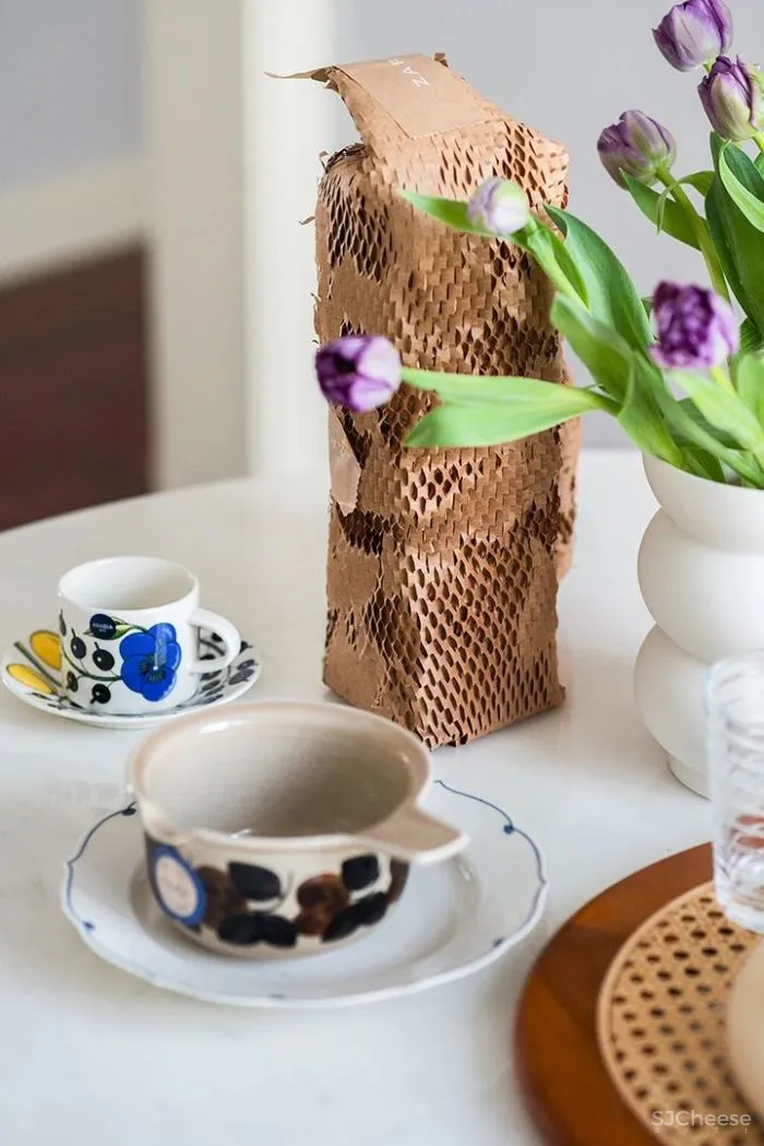 北欧中古,用色彩和潮玩的情绪,唤醒对生活的感知 颜青软装