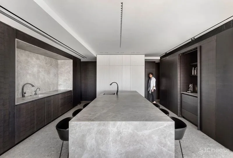 215㎡极简大平层，大美！