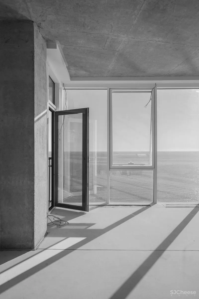 超广角落地窗私人公寓，不出户眺望整个黑海！