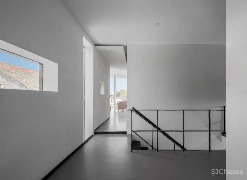 淀川建筑事务所 × 云间粮仓:漂浮在河边的茶室