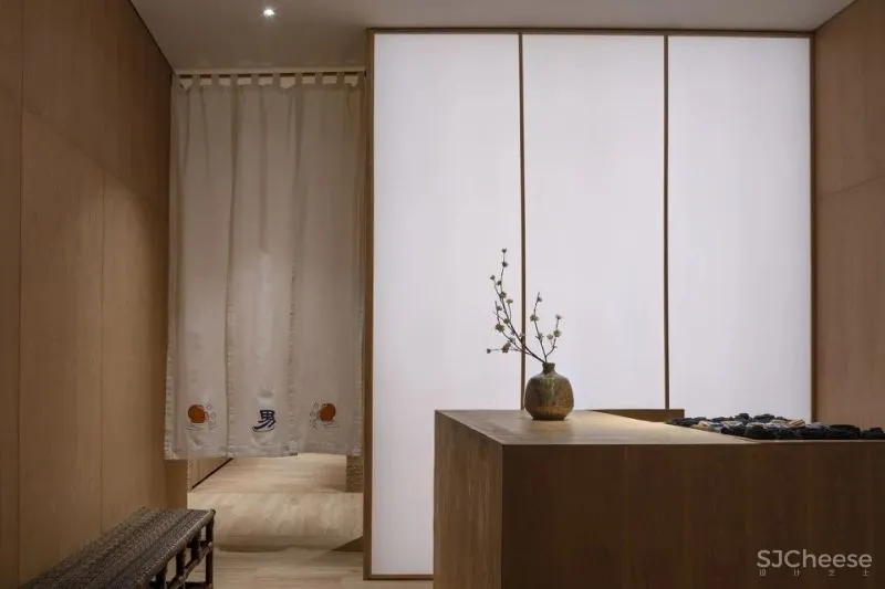 汤の森温泉和水疗中心 Sixseven Studio