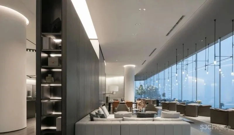 翘首眺江汉,低头见彩虹 DIA丹健国际