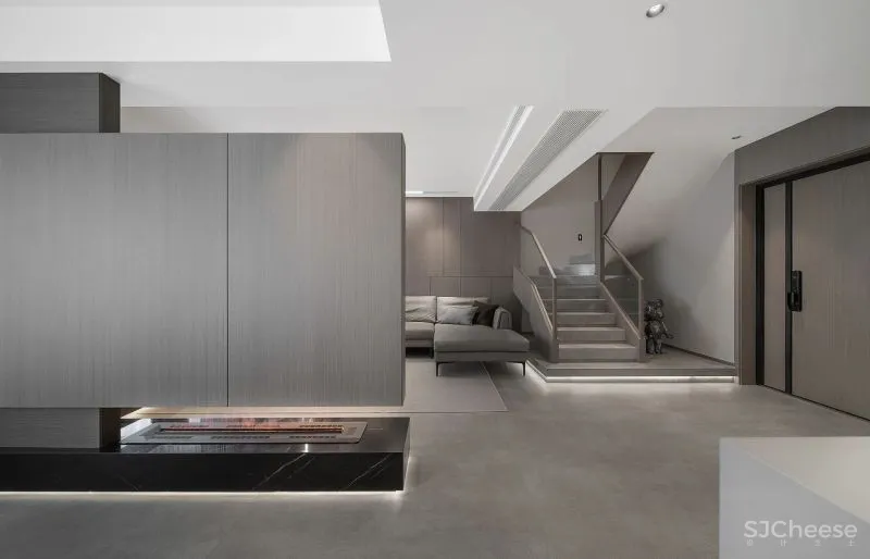 新作 王舒森:家人闲坐,灯火可亲