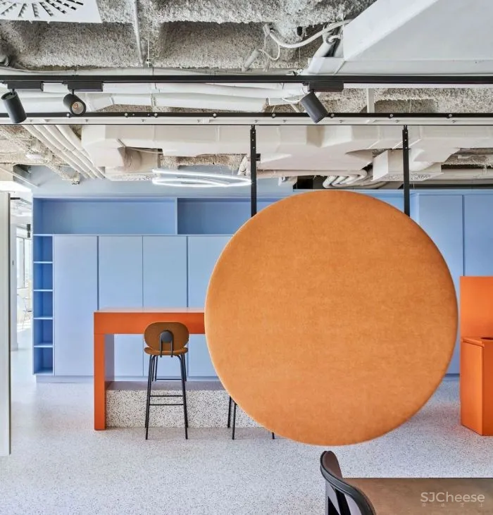 办公区的色彩艺术