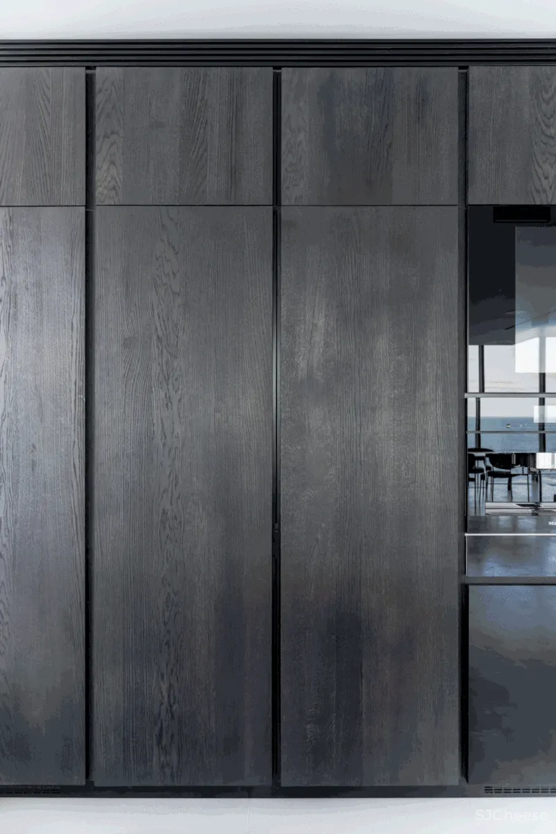 超广角落地窗私人公寓，不出户眺望整个黑海！