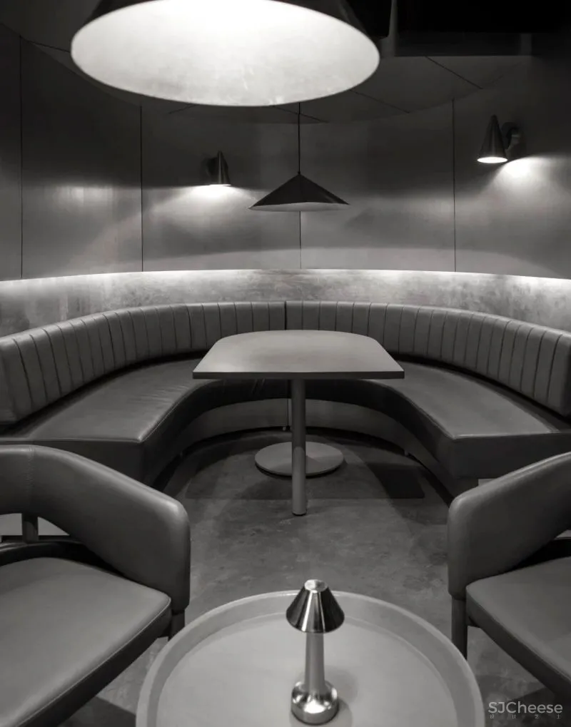 RENESA ARCHITECTURE新作|暗黑式混凝土结构