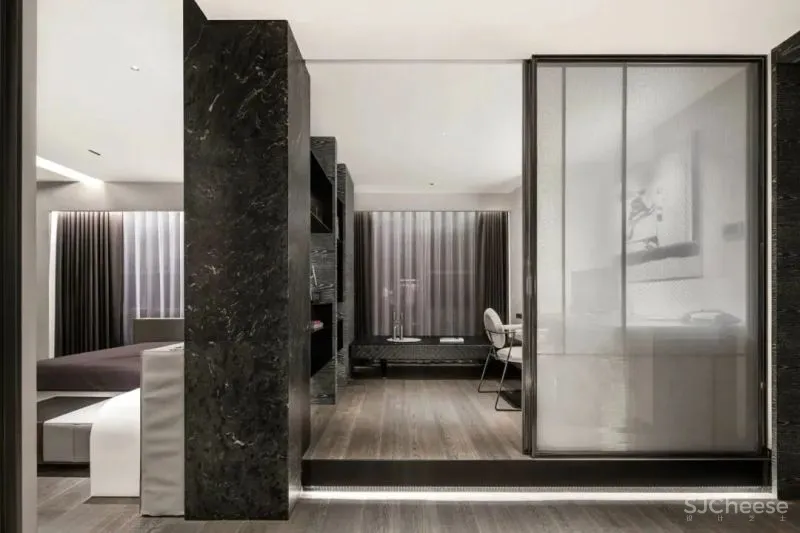 遁入时光之外 刘荣禄国际