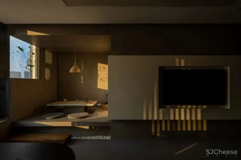 “森桉渡SPA”——桉而木润，玉韫石而山辉。