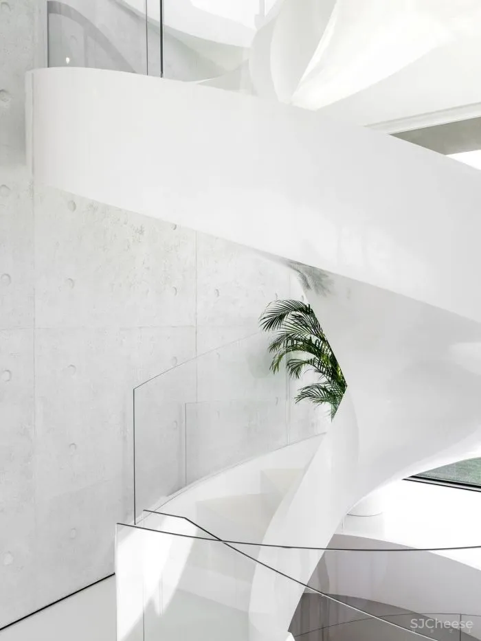 致敬安藤忠雄!5000㎡极简豪宅,用3万吨土“垫高“5米,只为看个风景?