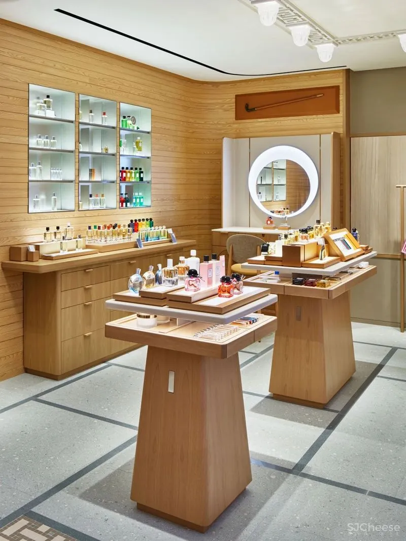 爱马仕新店铺开幕,现代设计加入传统样式,演绎本土化奢华体验