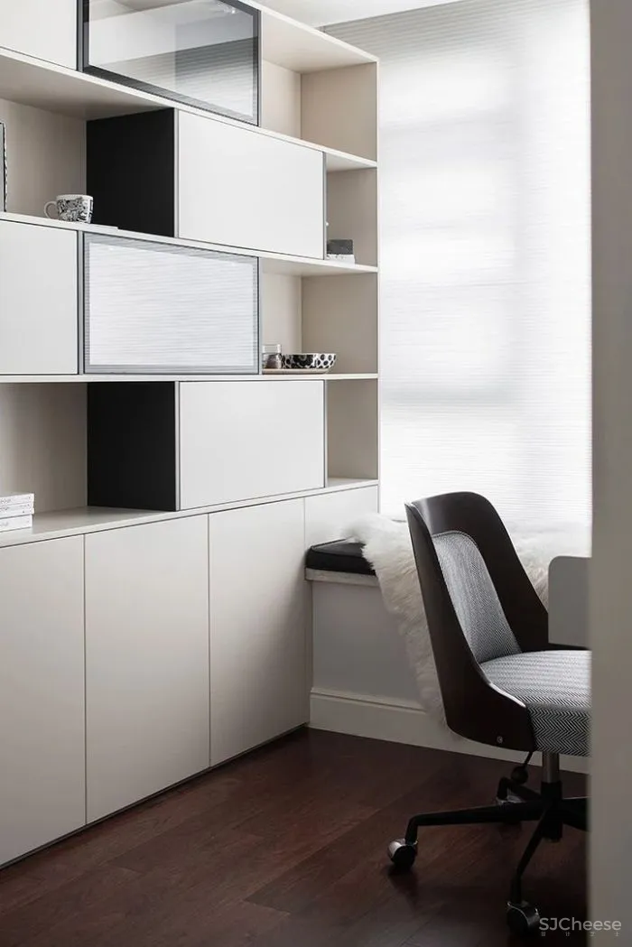 北欧中古,用色彩和潮玩的情绪,唤醒对生活的感知 颜青软装