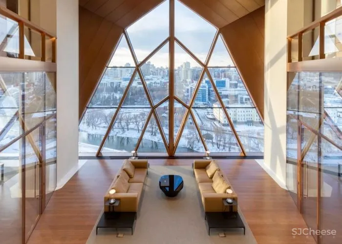 Foster Partners新作落成，蜂窝状外立面让人耳目一新！