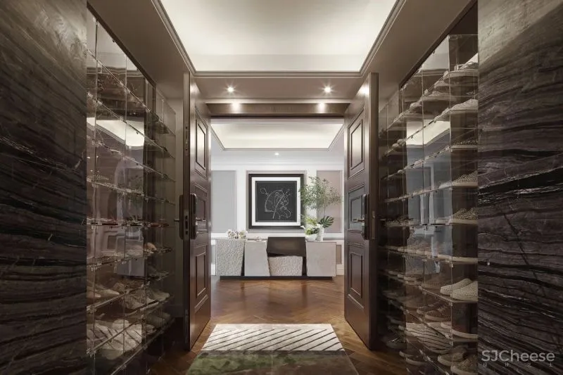 一半空间、一半艺术,这个360m²充满复古腔调