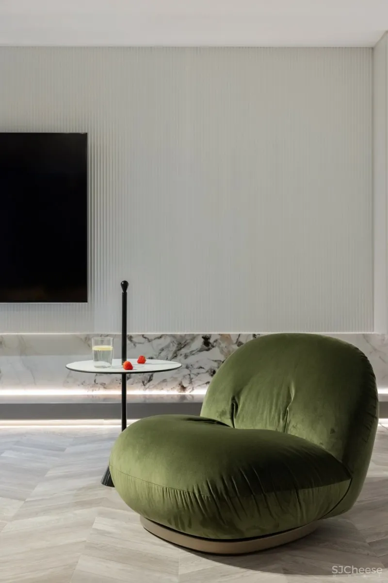 温暖初春 奶油色的家