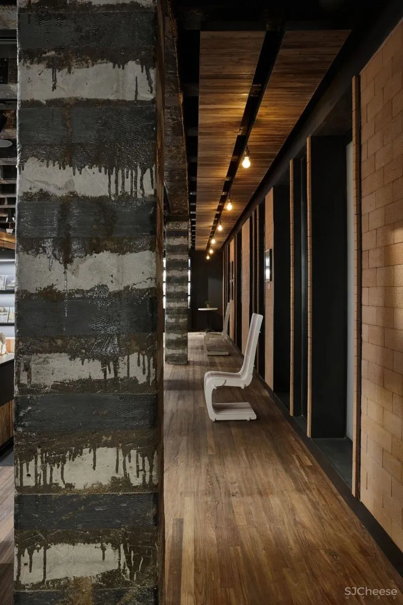 吕永中:朵云书院·戏剧店