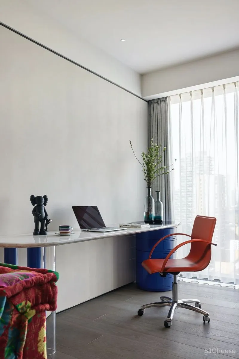 鸿艺源 深圳万科臻湾汇 310m² 大平层,触动心灵深处的艺术共鸣