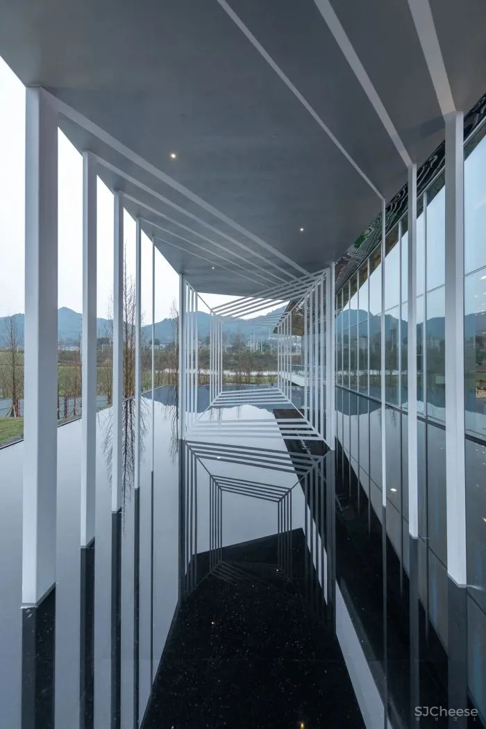 以简见真，以简见心｜绿地重庆城际空间站