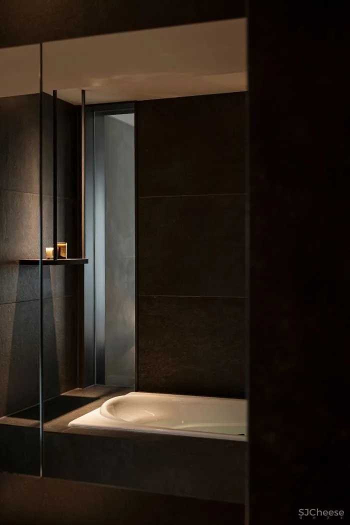 159㎡二居室,留白的空间实用又有格调