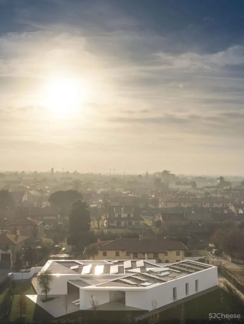 3ndy Studio丨意大利‘钻石’住宅Diamond Tree