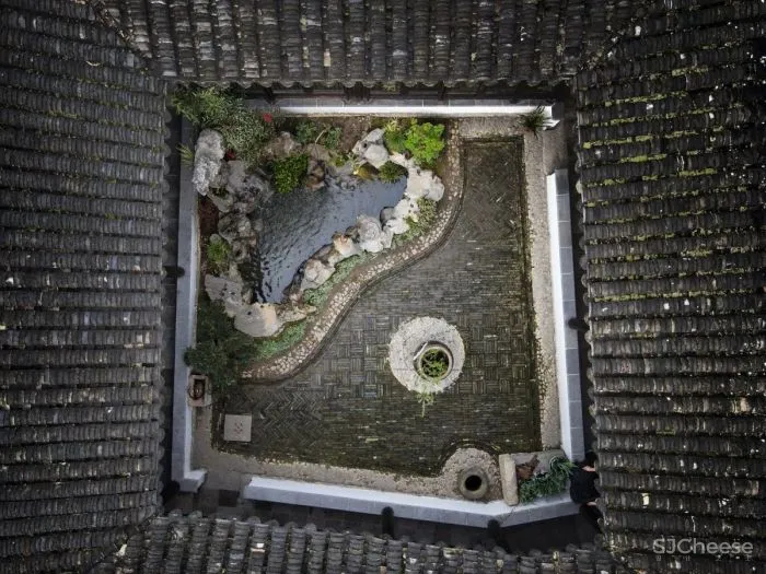 他花数百万修复明代老宅，只为回到500年前的生活