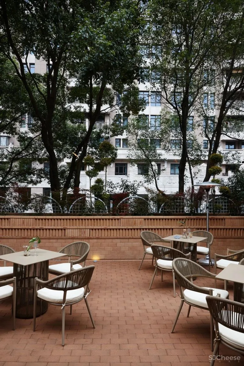 吕永中:朵云书院·戏剧店