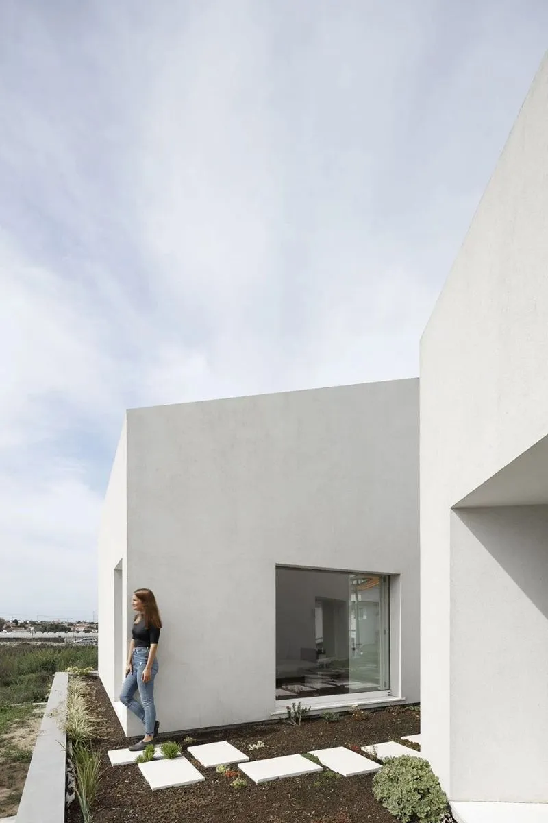 寂静深处有人家 葡萄牙贡多马尔CASA RIO住宅