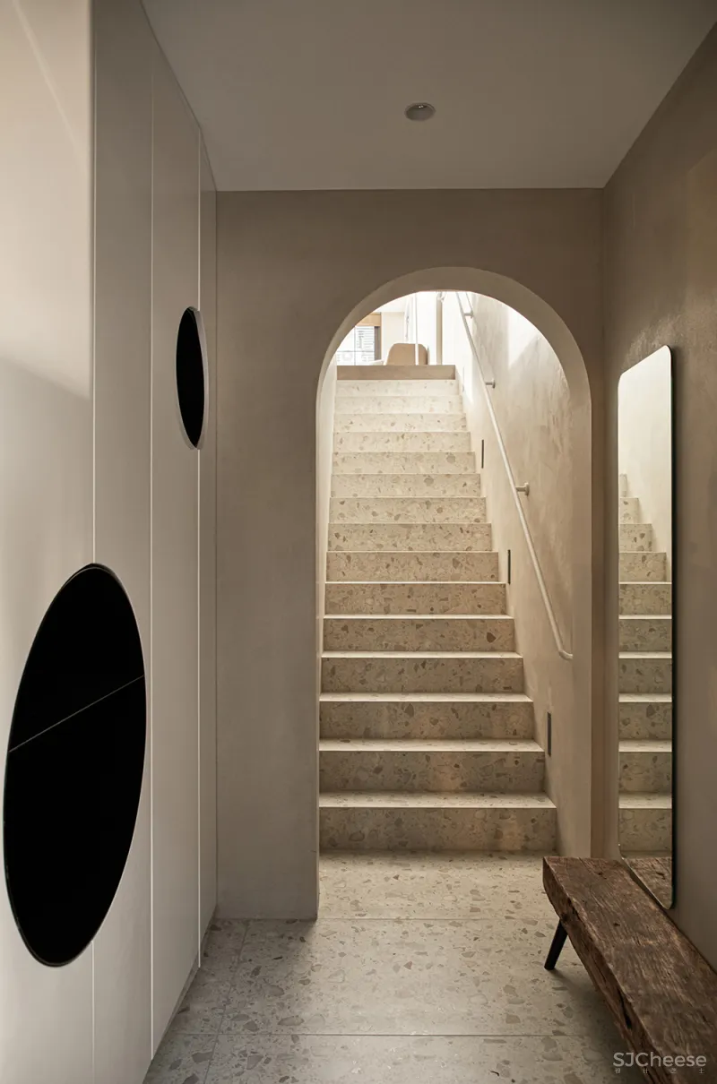 185㎡ 极简私宅,诧寂风 · 寻味生活本真!