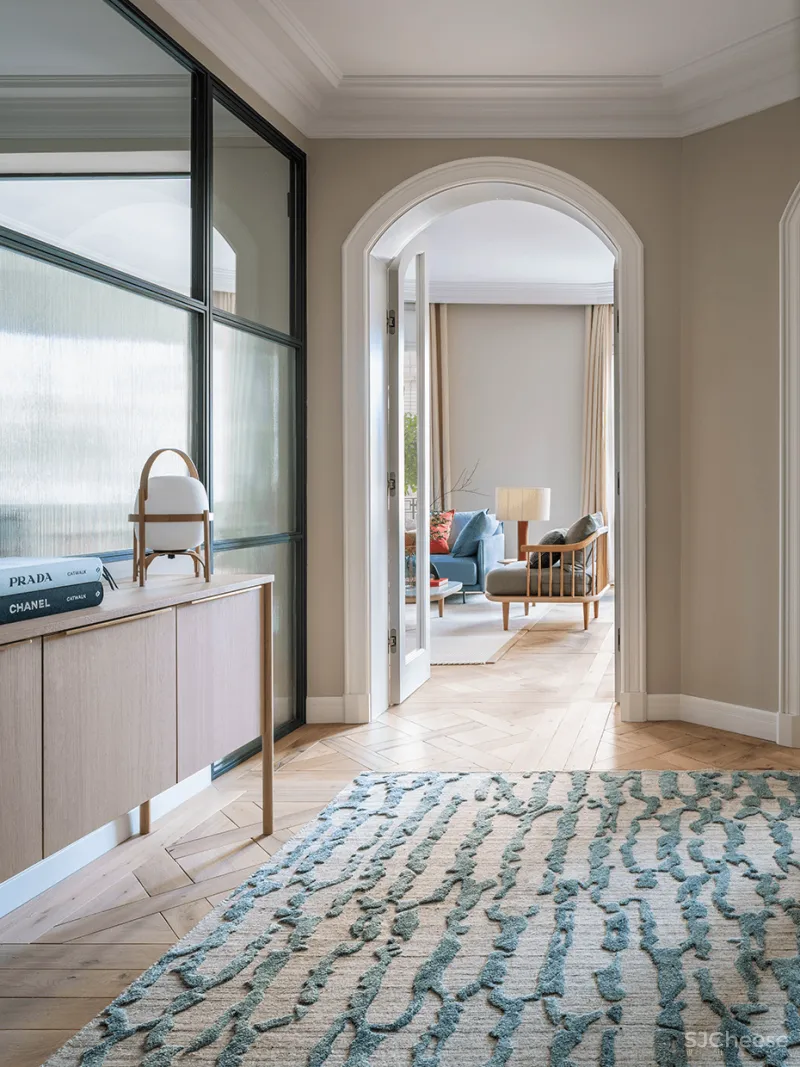 Room Studio 巴黎高雅设计