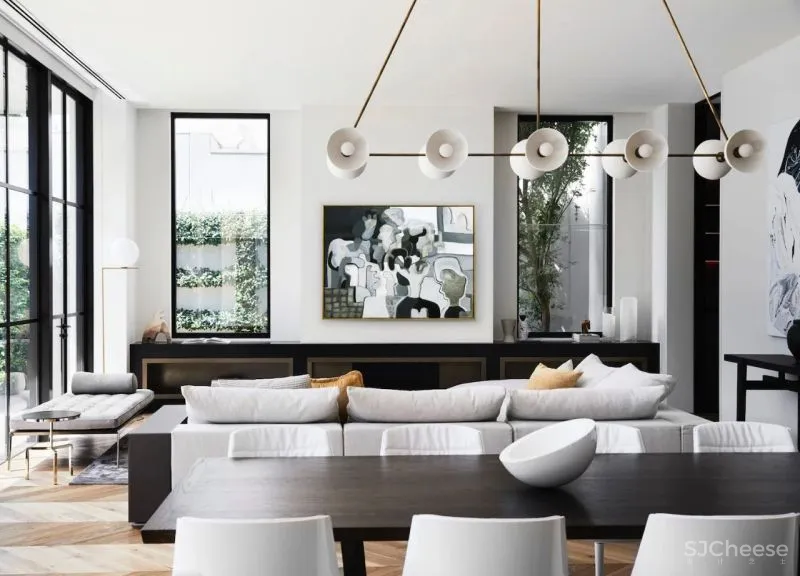 看惯了金碧辉煌的豪宅,怀念这种朴素的简约风