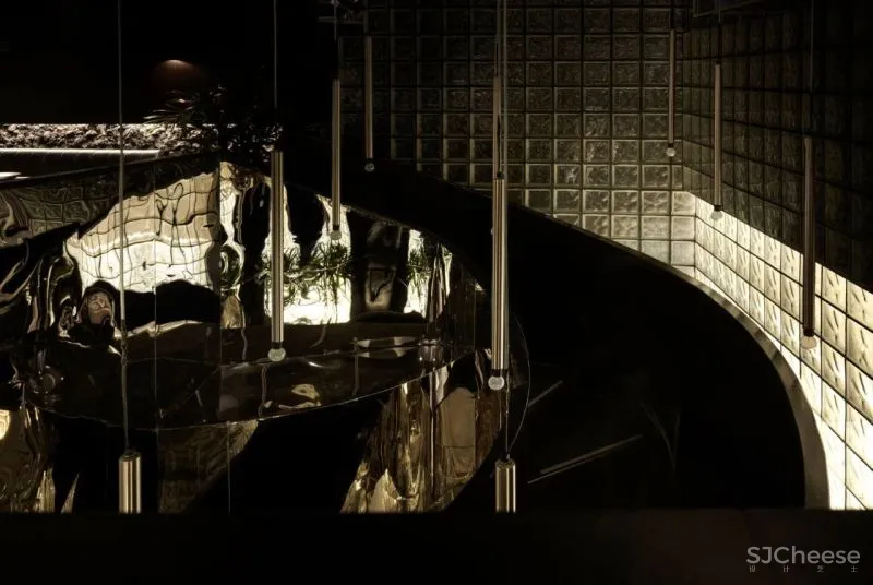 RENESA ARCHITECTURE新作|暗黑式混凝土结构